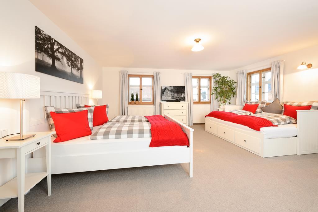 "Viktoria Ferienhaus" - Annehmlichkeiten Von 4-Sterne Familien-Und Wellnesshotel Viktoria Koennen Mitbenutzt Werden Oberstdorf Eksteriør billede