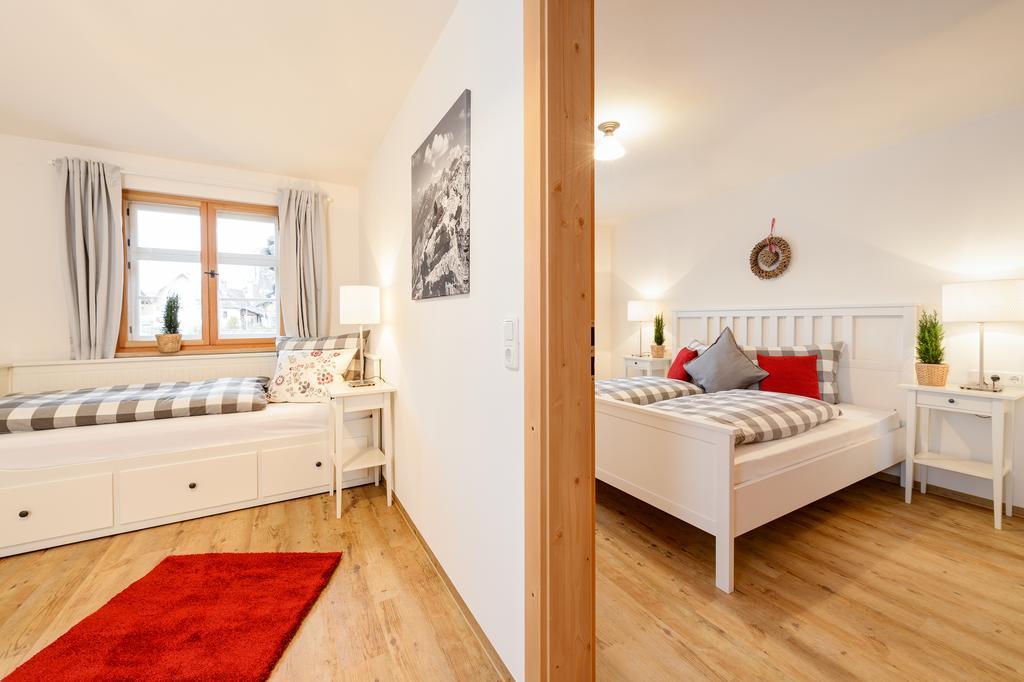 "Viktoria Ferienhaus" - Annehmlichkeiten Von 4-Sterne Familien-Und Wellnesshotel Viktoria Koennen Mitbenutzt Werden Oberstdorf Eksteriør billede